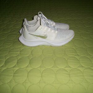 Nike Women's Air Zoom Pegasus 37 Running Shoes BQ9647-101 Size 7.5